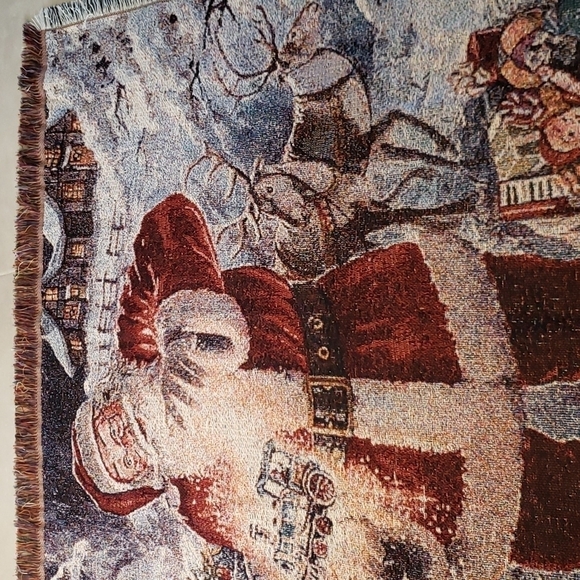 Avon 2004 Throw Blanket Christmas Tapestry Santa Clause Gold Treading - Picture 3 of 12